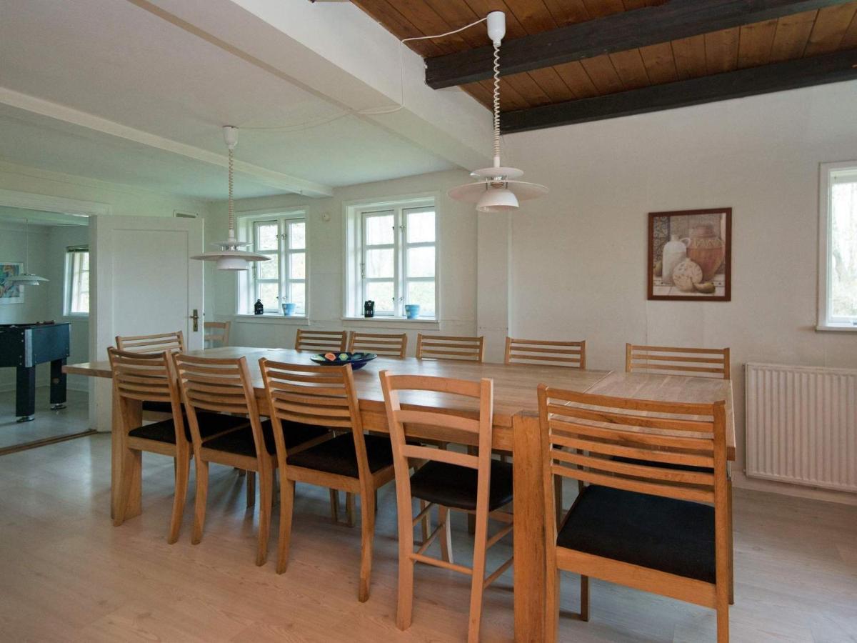 15 Person Holiday Home In Hundslund Extérieur photo